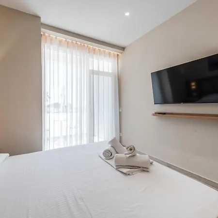 Adriatic Seaview Suites By Premium Selection Дуррес