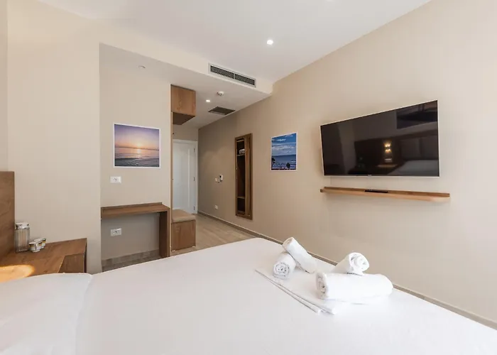 Апарт-отель Adriatic Seaview Luxury By Ps Дуррес